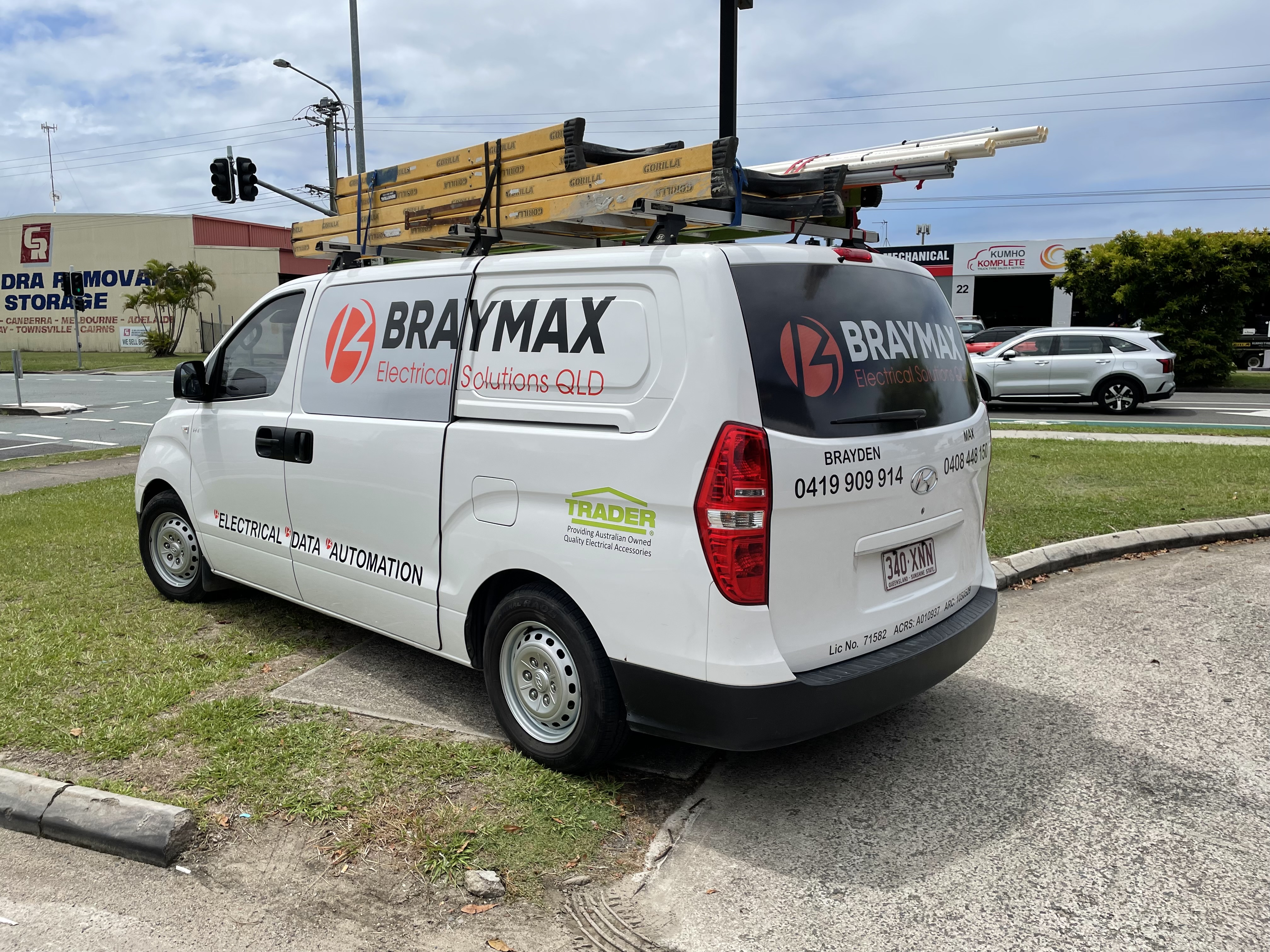 Vehicle wrap example